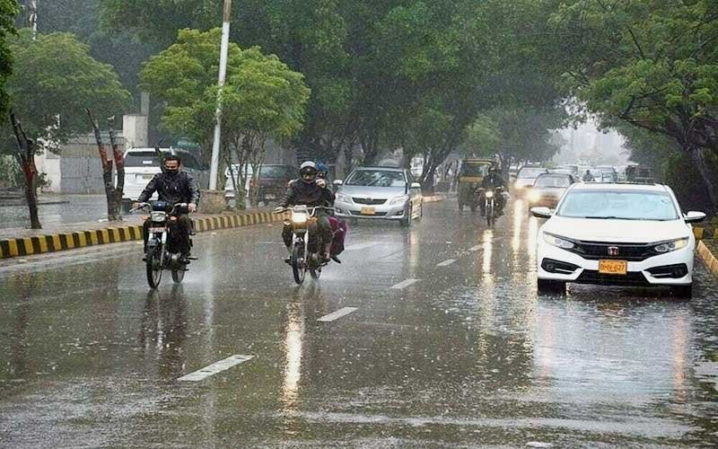 آئندہ 24گھنٹے کے دوران ملک کے بیشتر علاقوں میں تیزہواؤں کے ساتھ بارش کا امکان